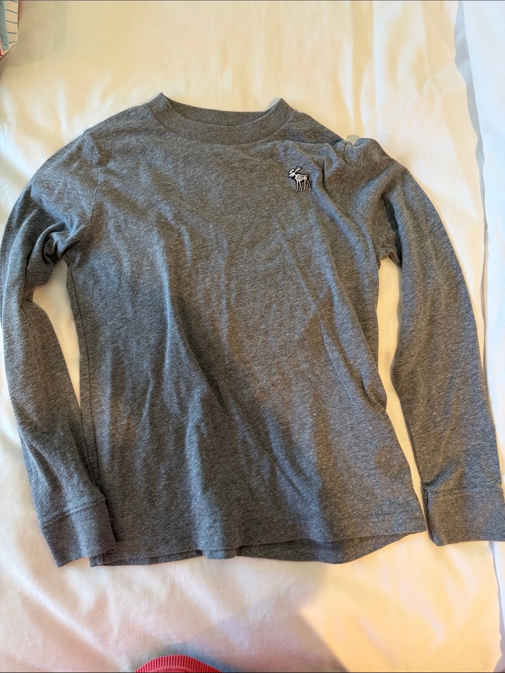 Abercrombie & Fitch Kids Heather Gray Long-Sleeve Logo Tee